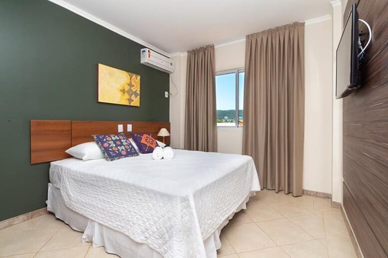 Apartamento de 1 dormitorio con balcón